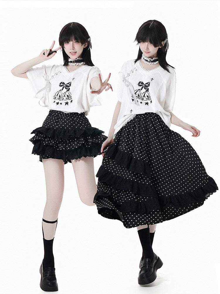 ブラックの伸縮性ウエスト、アシンメトリーレース、水玉模様のスカートトリム