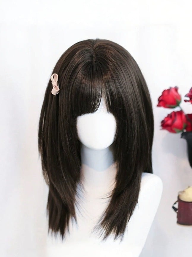 Black Tea 18-Inch Straight Wig with Fringe - Dalao Home