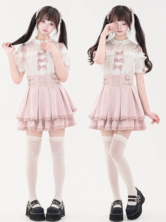 蝶結びのショート丈ジライラインストーンシャツプリーツピンクのディテール袖装飾ケイハート