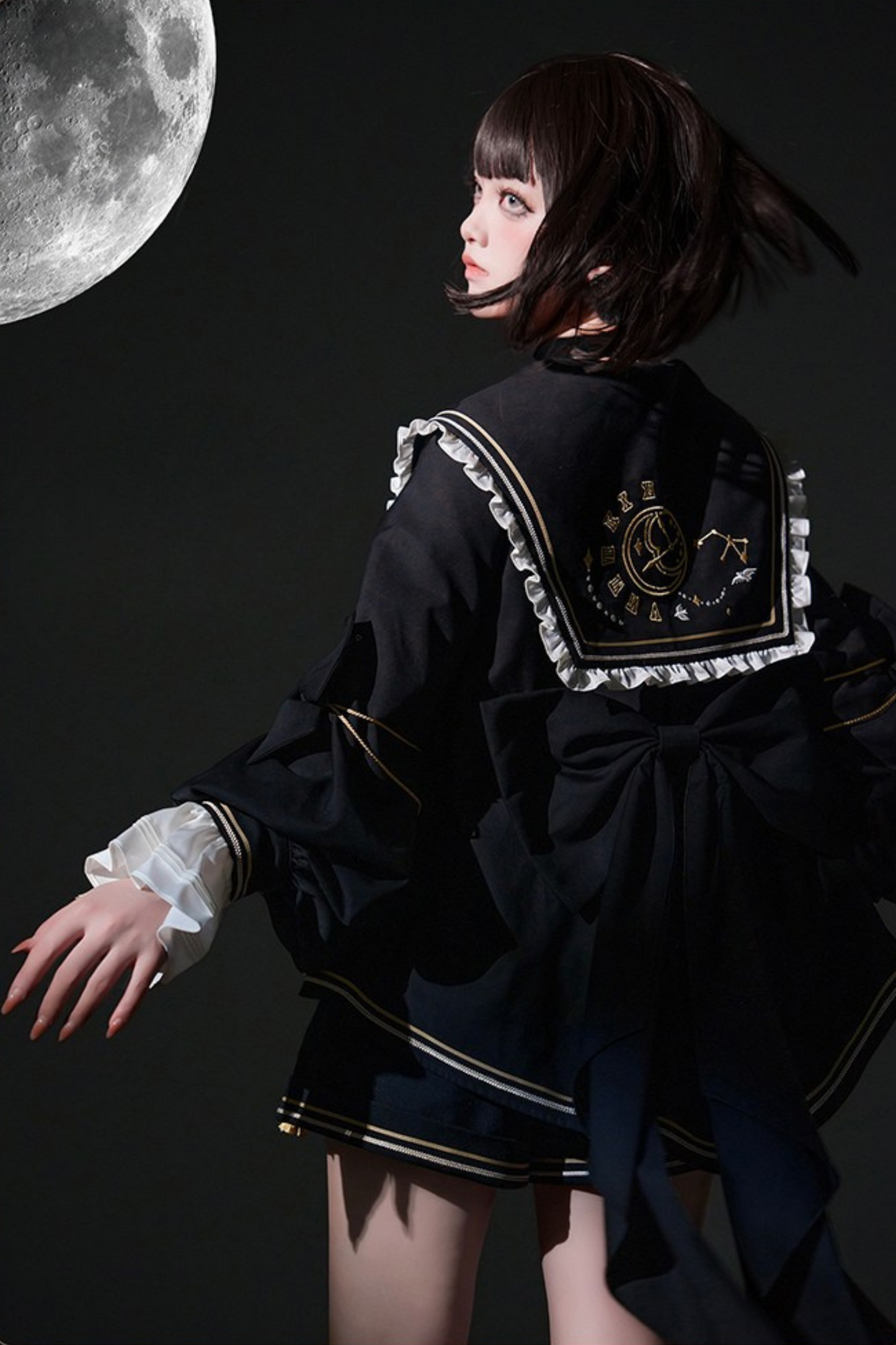 Knight Jacket Beret Shorts Choker + Sailor Bird Top Servant