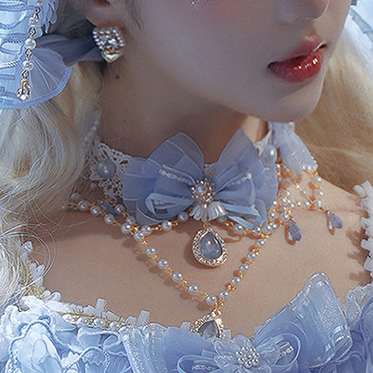 Blue and Bead Flower Decorated Bow Chain Details Necklace