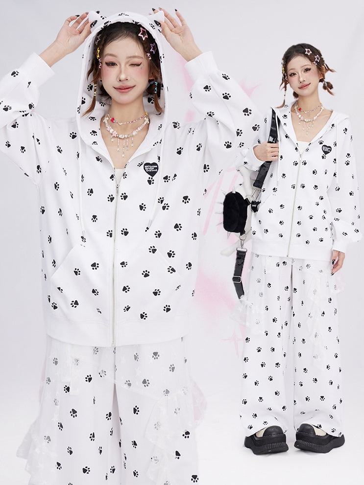 Weiße Freizeithose mit Katzenpfoten-Muster und geradem Bein