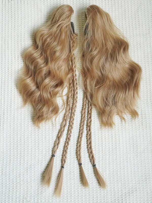 Blonde Bob-Kurzhaarperücke mit Pony + doppelt gewelltem Pferdeschwanz und Krallenclips