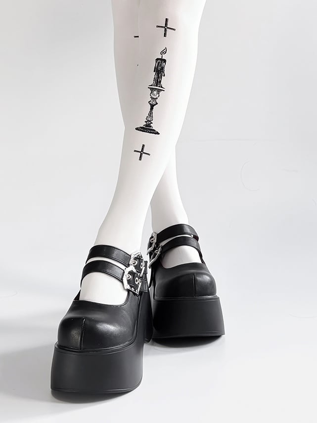 Platform Coffin PU with Shoes Clasp Matte Ornate in Black