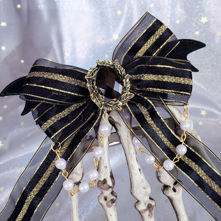 Hand Hairclip Skeleton Black with Bow Lace Bat Wings