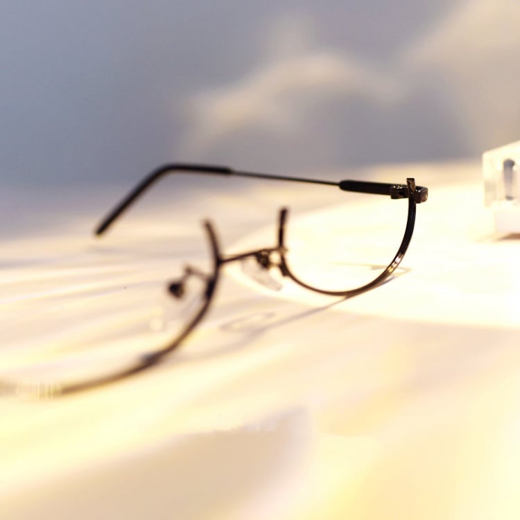 サイバーパンク ブラック セミリムレス グラス Y2K レンズレス メガネ