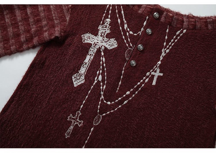 オフショルダーのクロス刺繍入りレッドトップス(スカーフ付き)