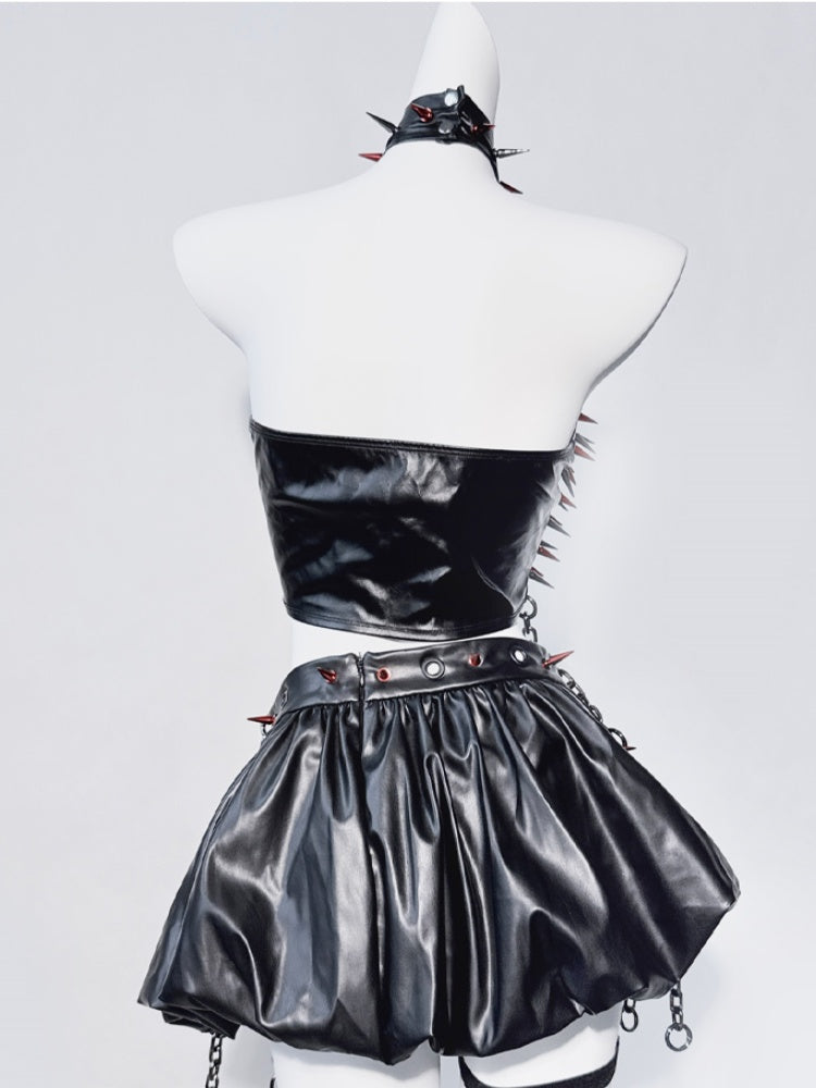 パンクなブラックホルターネックスタッズクロスチェーンノースリーブトップス+スカートセット