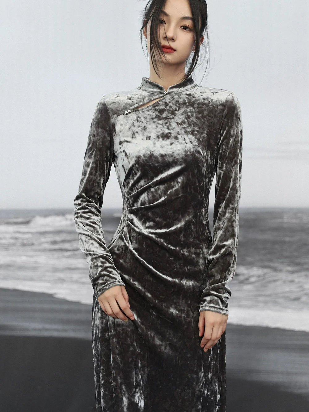 Kleid China Velvet Diamond Gold