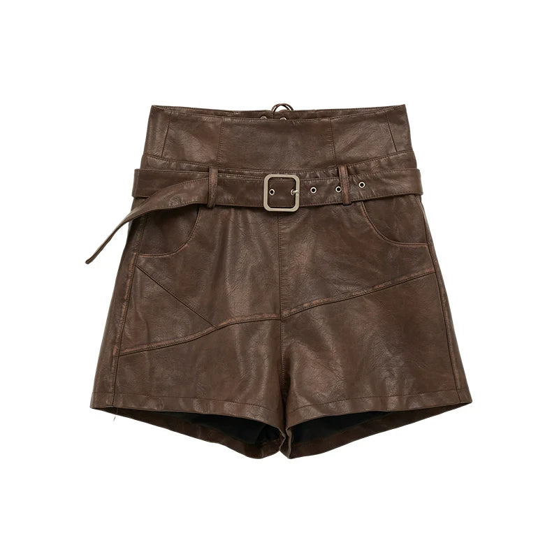 Osh Design Lederjacke mit Pelzkragen + kurze Lederhose