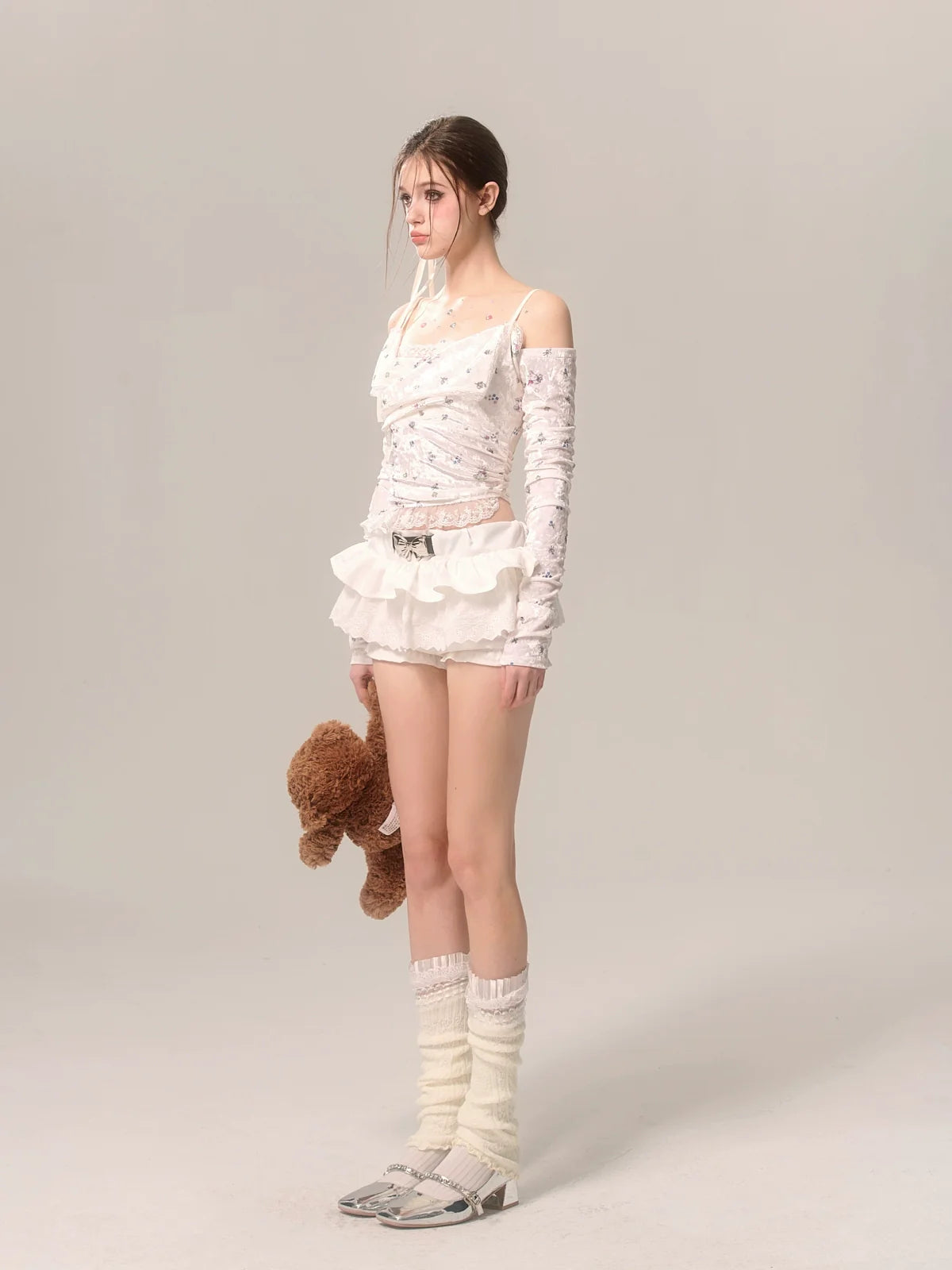 Long Velvet Off-Shoulder Floral Small Lace T Suspender