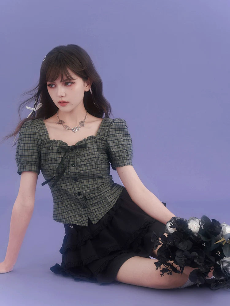 Karierte, mädchenhafte Tops mit quadratischem, schickem Ausschnitt