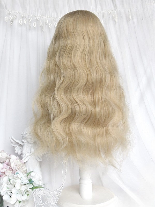フルウェーブウィッグ(長さ65cm、ブロンドの前髪付き)