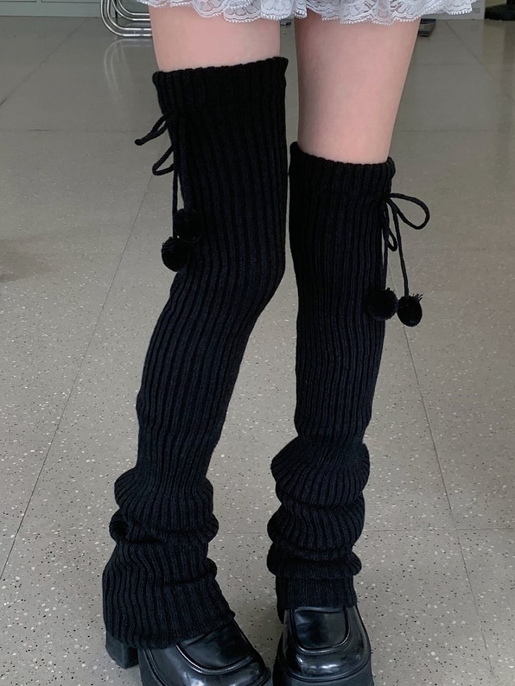 ホワイト/ベージュ/ライトグレー/ブラック ポンポン付きニットレッグウォーマー