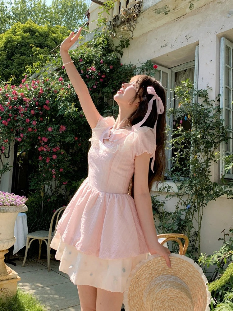 Rosa Bowknot Detail Ausschnitt Stufenrock Saum Süßes Kleid Bunte Polka Dot