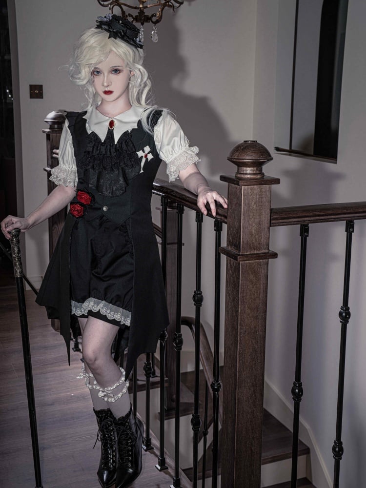 Schwarze Lolita-Shorts von Ouji Fashion mit weißen Bündchen und Spitzenbesatz