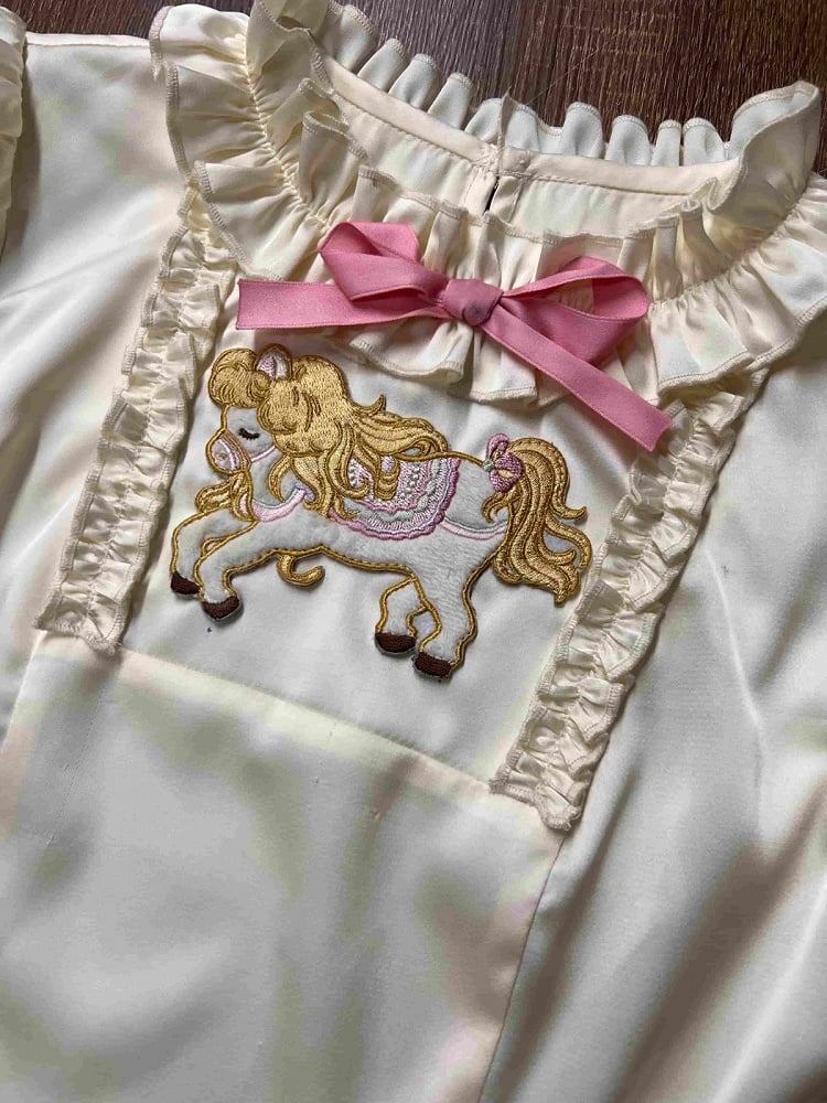 Kawaii Pink 3D Horse Embroidery Short Sleeve Blouse with Bow Layered Ruffle Skirt Set - Sweet Dream Box
