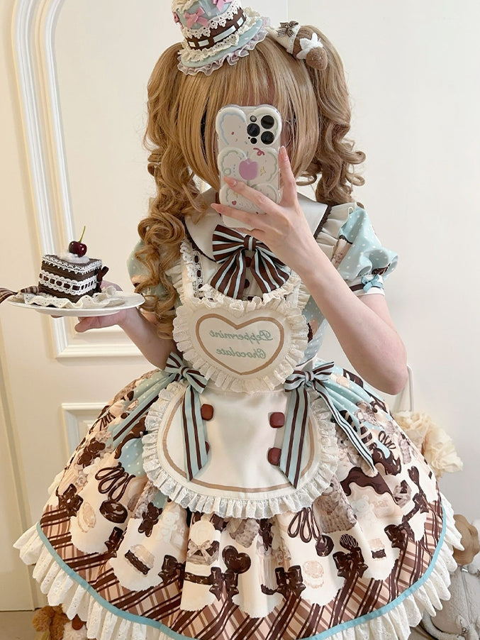 Herzförmige, cremefarbene Lolita-Schürze mit flatternden Trägern