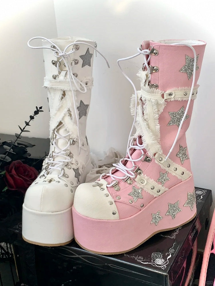 Klobige Plateaustiefel mit glänzender Schrift, weiße Absätze, wadenlang, Schnürung, Gyaru Star