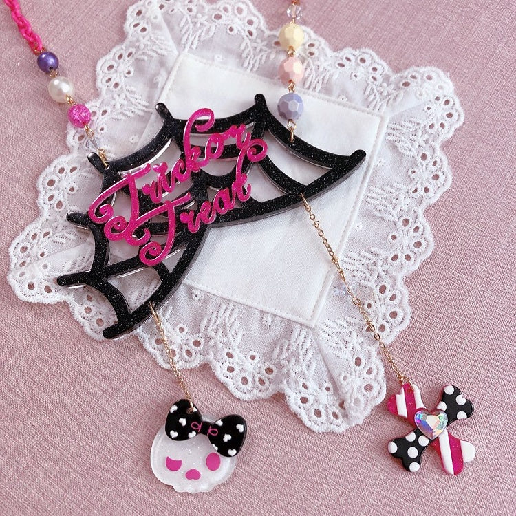Cross Web with Necklace Reaper and Pink Spider Polka-dot Black