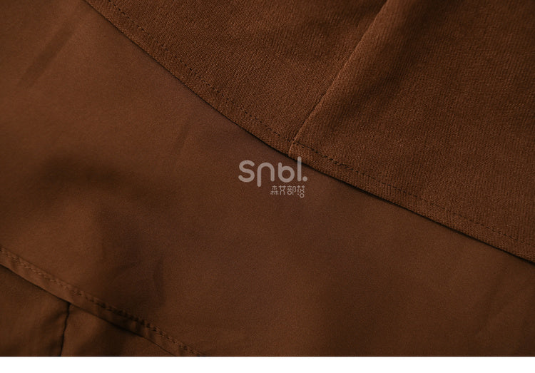 ブラウンのレーストリム アンクル丈スカート