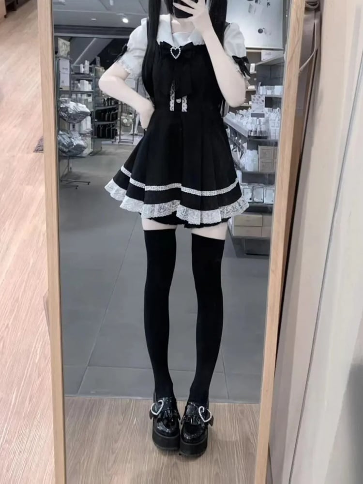 Kleid mit Seemannkragen und Hasenohren-Design