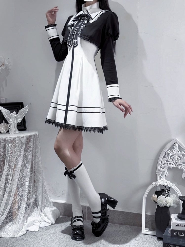 Jirai Kei Two-Tone Dress Set with Flutter Sleeves, Lace, Collar & Cross Bow - Ekomi