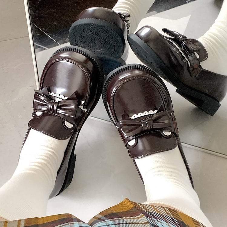 Brown JK Shoes in Preppy Style with Bear Theme and Bow Accents