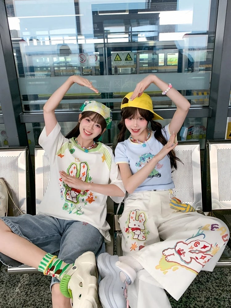 White Low Cartoon Bunny Print Waist Wide-leg Jeans