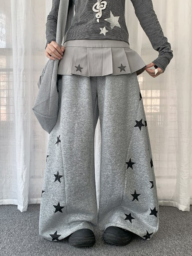 Print Star with Grey Pants Wide-leg
