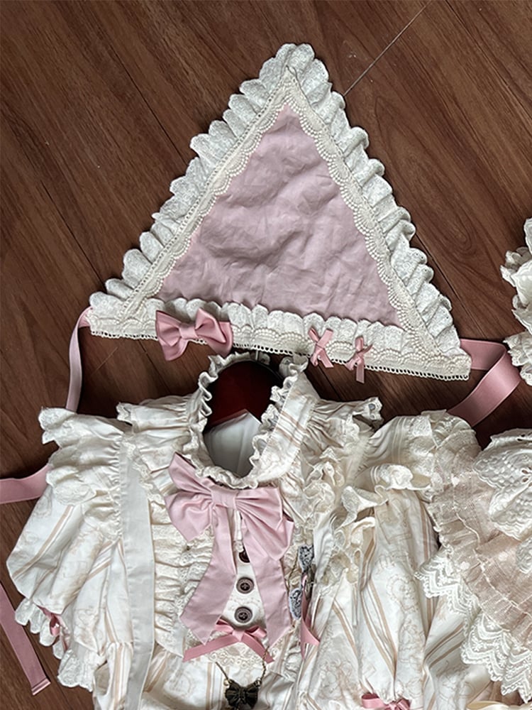 Creamy Triangle and Scraf Pink