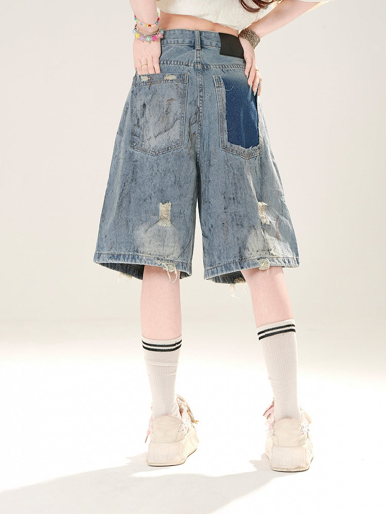 ブルー ディストレストホールズ ストレートレッグ デニム ショートパンツ