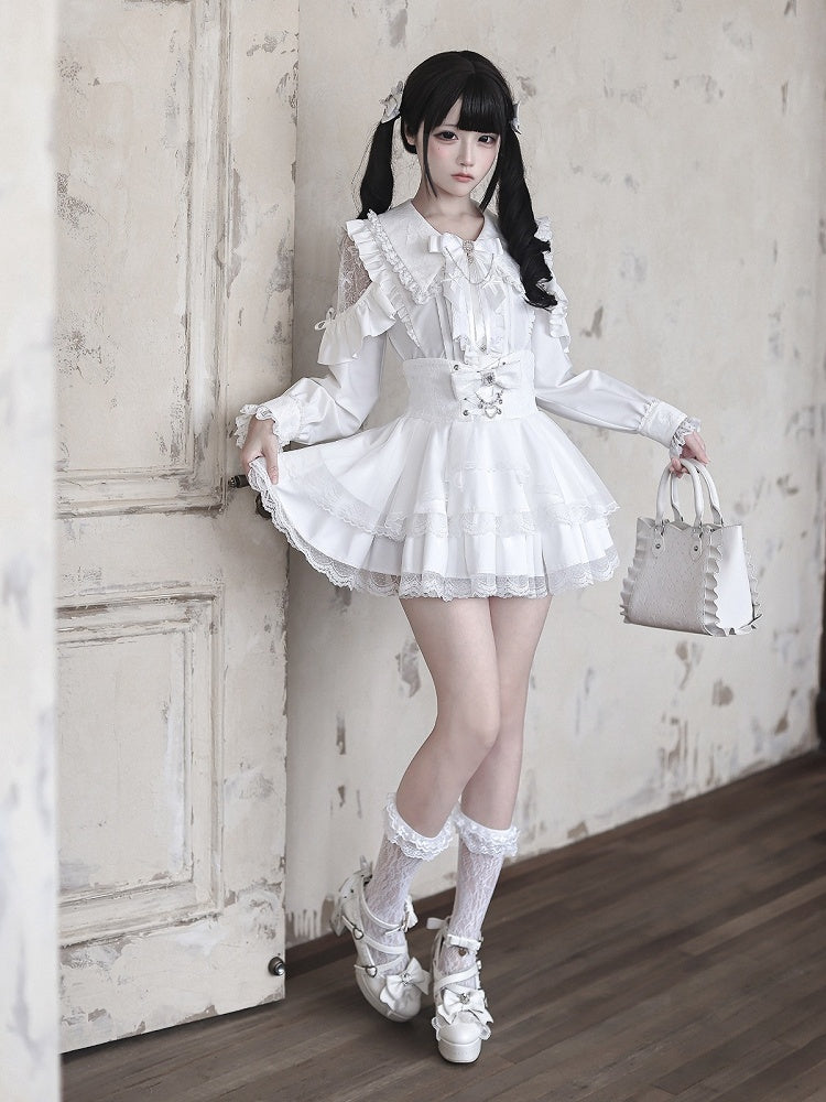 Crisp White Ryousangata Elevated Waist Skirt Adorned with Crystal Bow & Lace Edging - Ekomi