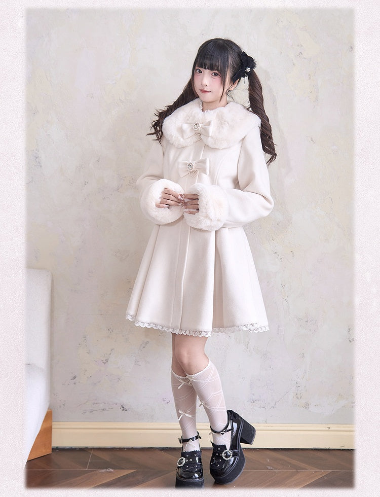 Cuffs and Beige Coat Rhinestones Lace Trim Jirai Kei Plush Bowknots Collar