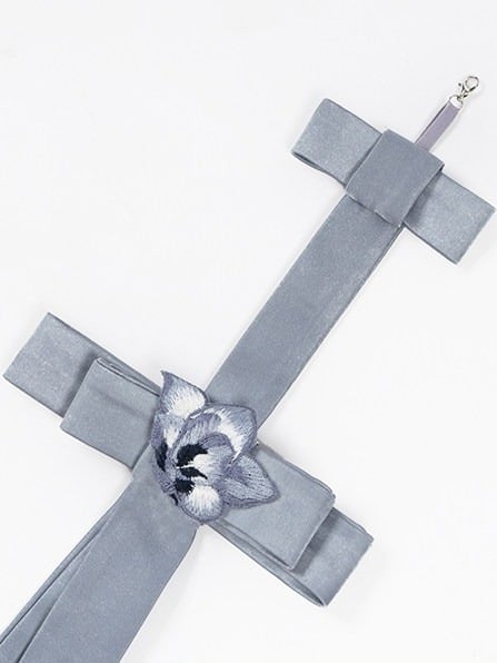 Ribbon Floral Embroidered Pendant in Chinese Style - Yimu Walnut
