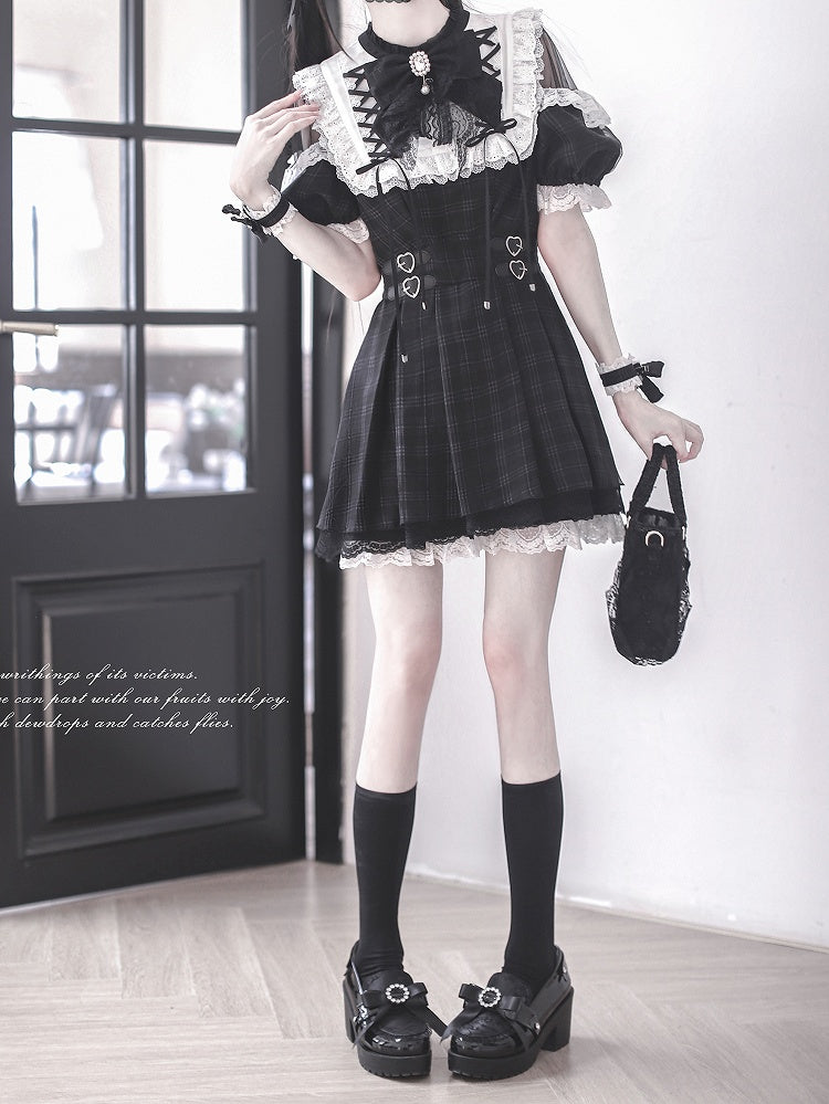 Trim Jirai Pattern Open in Dress Kei Plaid Lace White Shoulder with Lace-up Black Neckline