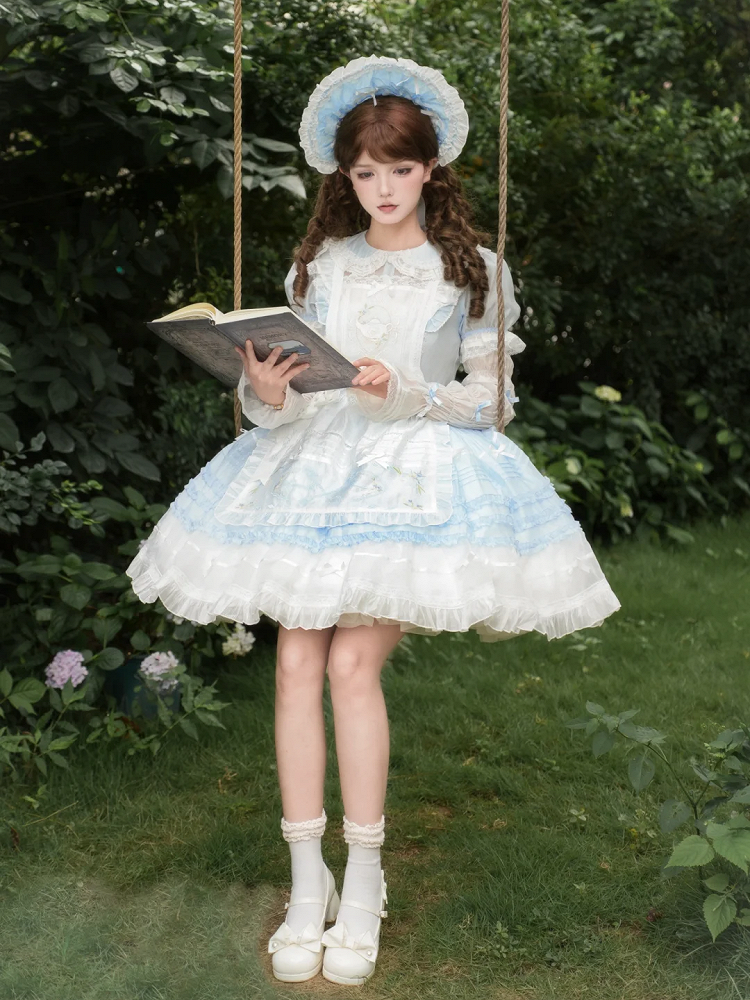 und Peter Collar Lolita Kurzes blaues Pan-Kleid mit weißen Ärmeln