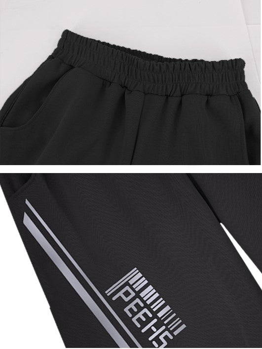 Elastic with Waist Shorts Subtle Line Black Print