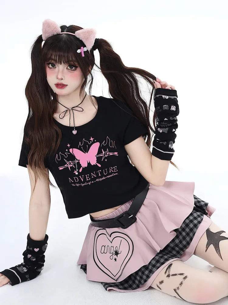 ピンクのティアードスカートとスイートフリーウエストベルト