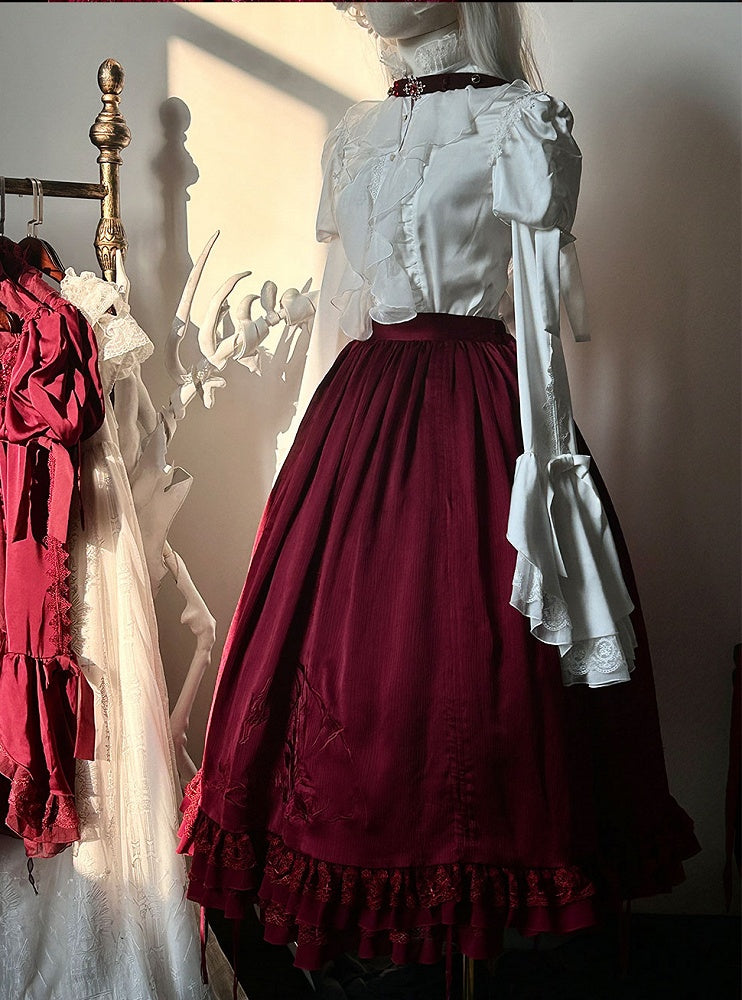 Roter Gothic-Lolita-Rock mit Drachenknochen-Kordelzug