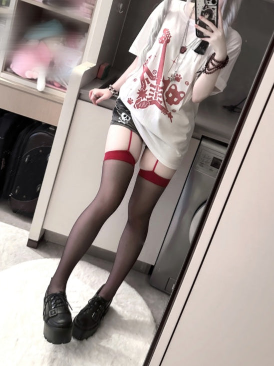 Punk Guitar Print Red Rock and Jirai Kei T-Shirt with Guitar Pick Necklace White