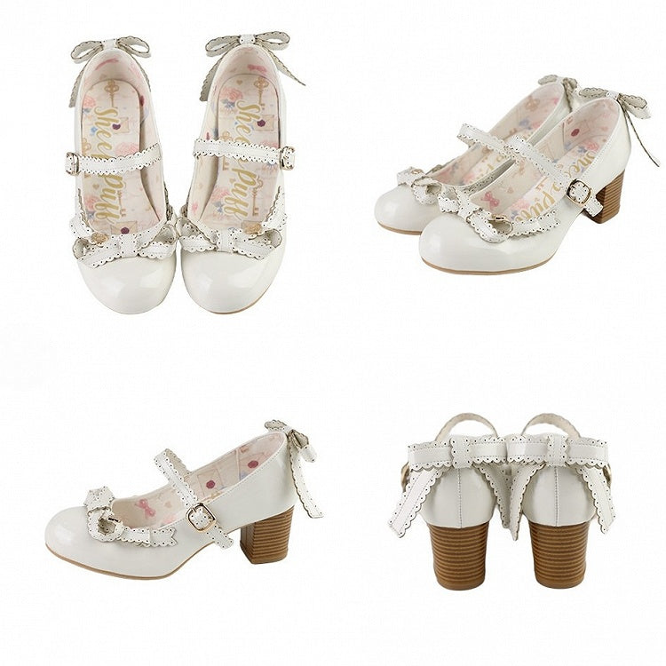 メリージェーンズで装飾されたハートのリボンホワイトのトップ