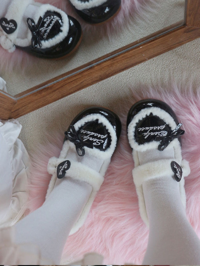 - Geknotete Schuhe Lolita Herz Druckknopf PU Knopf Schwarze Akzente Design Schleife Flach Verziert