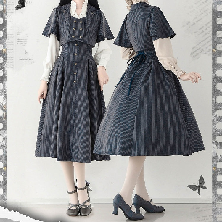 ダークダスティブルーのブレザーカラーのレトロファッションクロップドトップ