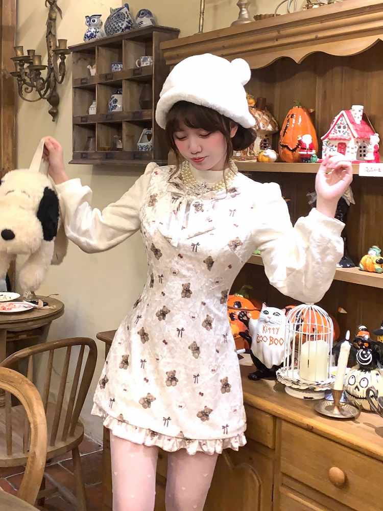 Vintage Sleeve Trim Bear Adorable Long Beige Dress Lace Print with