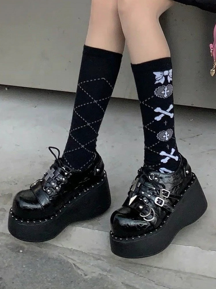 Stud Accents PU Black Shoes - Design Platform Punk with Crackle
