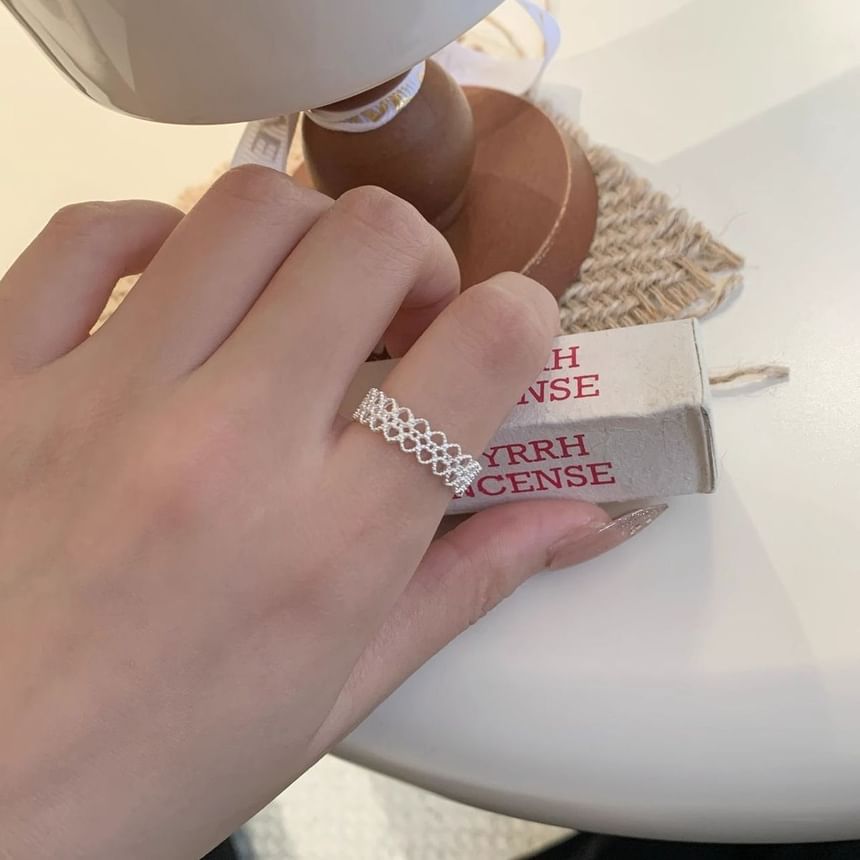 2: Heart Cutout Set Open + Alloy of Ring