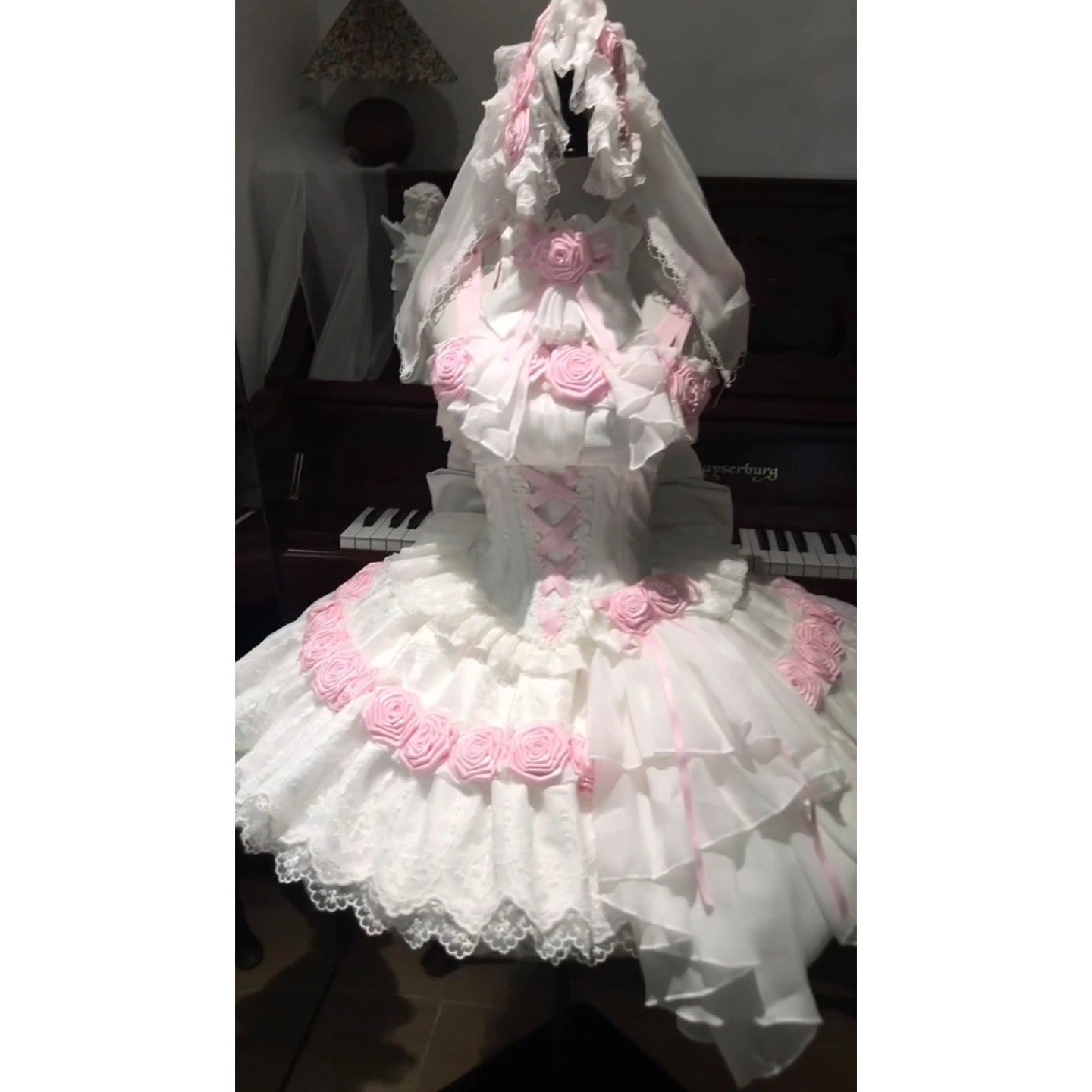 Elegantes rosa-weißes Lolita-Kleid BE007