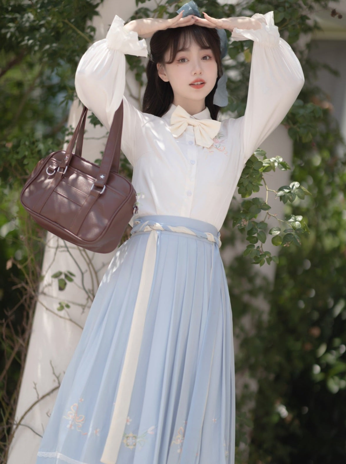 Pleated China + Blouse Idol Vest Skirt