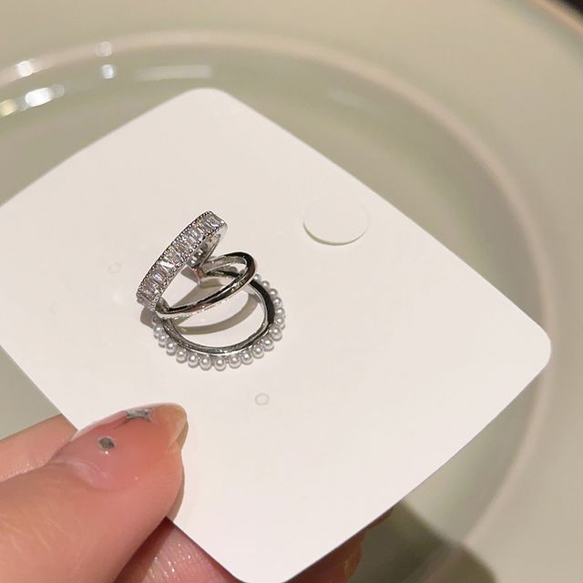 Manschette mit geschichtetem Strass-Ohr